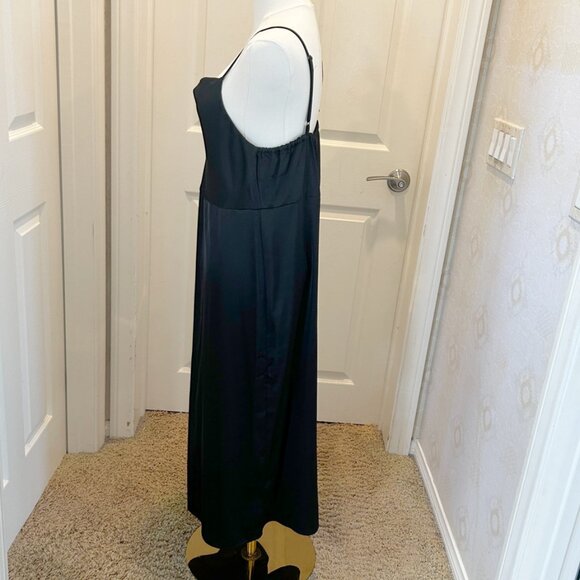 OLD NAVY Cowl-Neck Satin Midi Slip Dress in Black Jack Size Medium New w/out Tag - Picture 6 of 8